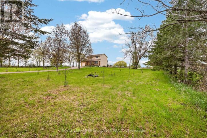 Property Photo: 235 East Hungerford Road ON K0K 3J0