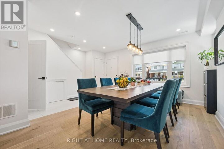 Property Photo:  814 Coxwell Avenue  ON M4C 3E6 