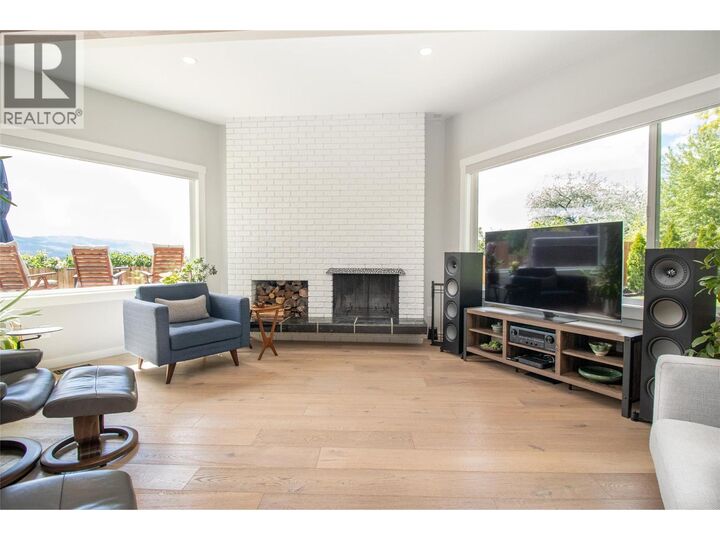 Property Photo:  1716 Cathy Court  BC V1P 1L4 