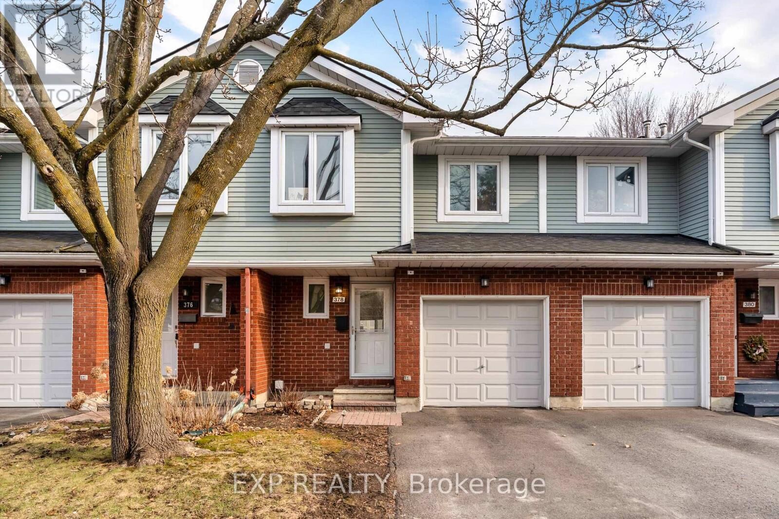 Property Photo:  378 Valade Crescent  ON K4A 2V8 