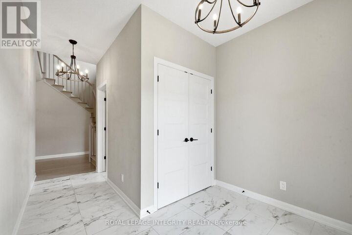 Property Photo:  1220 Diamond Street  ON K4K 0M1 