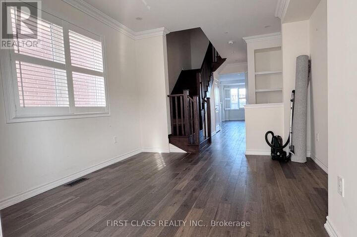 Property Photo:  128 Kaitting Trail  ON L6M 5K8 