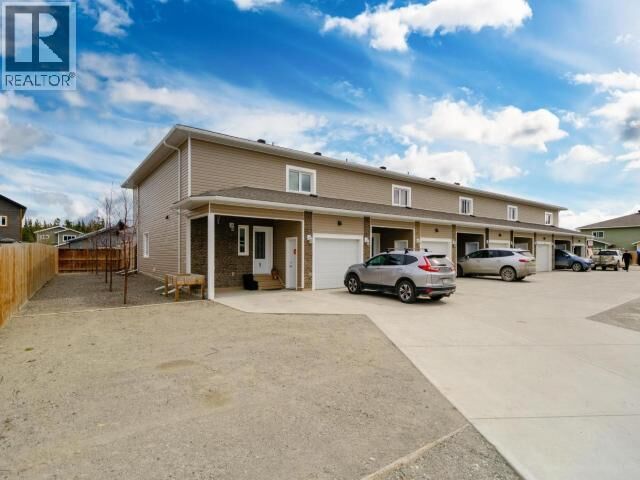 Property Photo:  4-60 Caprice Court  YT Y1A 0N6 
