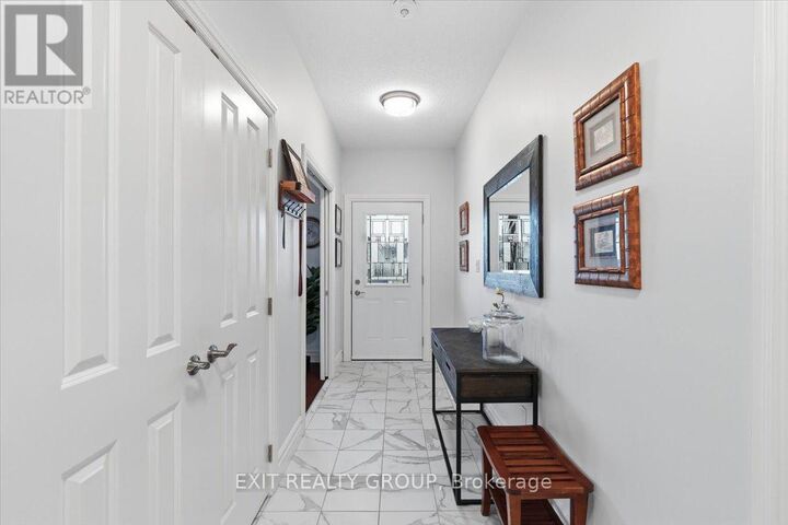 Property Photo:  12 Dorchester Drive  ON K0K 3L0 