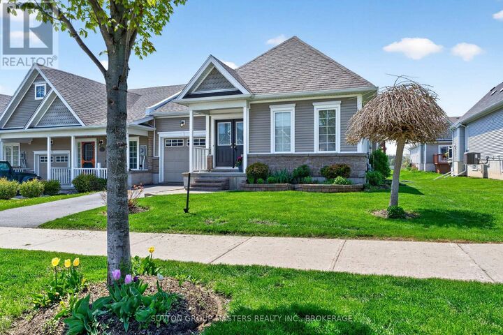 Property Photo:  133 Britannia Crescent  ON K0H 1G0 