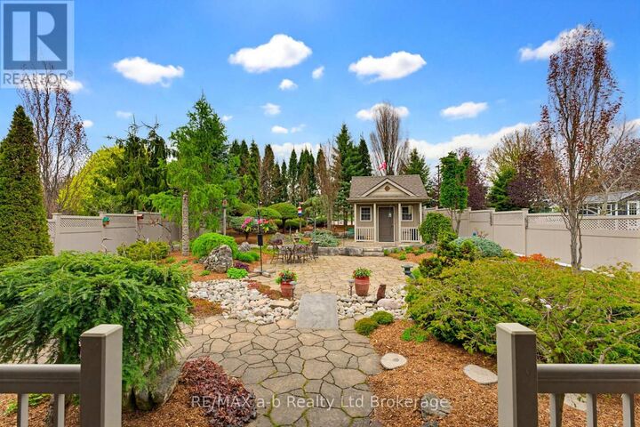 Property Photo:  911 Ridgewood Drive  ON N4T 0B8 