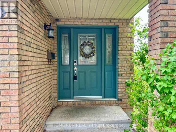 Property Photo: 76 Winbro Private ON K1V 0M6