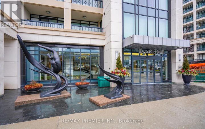 Property Photo: 2 Old Mill Drive 303 ON M6S 0A2