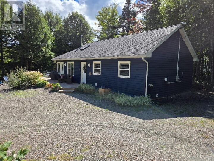 Property Photo: 76 Duncan Drive NS B0K 1V0