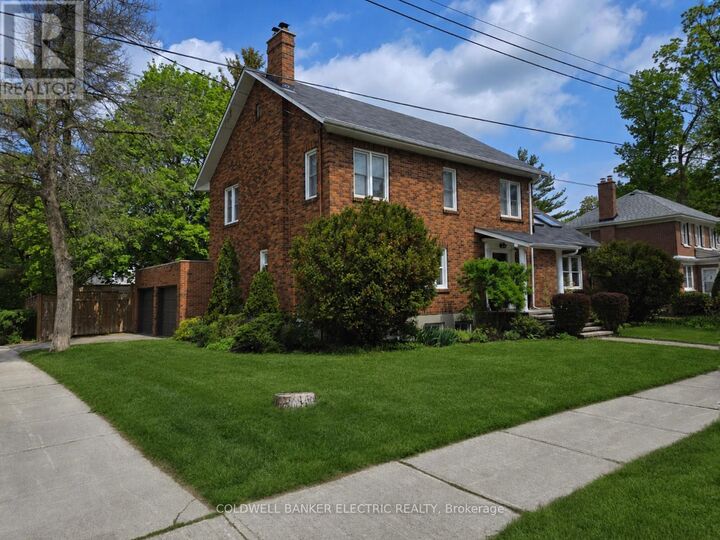 Property Photo:  230 Geraldine Avenue  ON K9H 4T9 