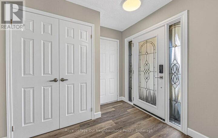 Property Photo:  28 Jarvis Drive  ON L1A 4J8 