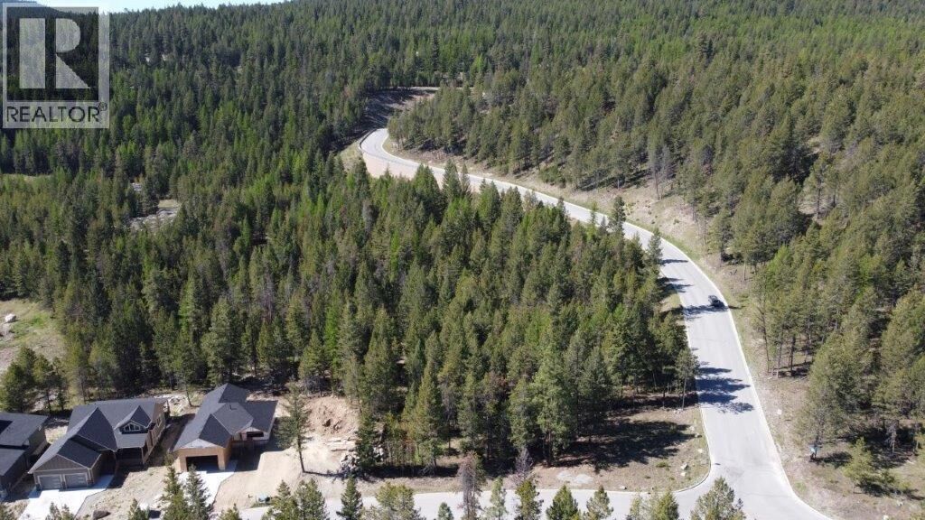 Property Photo:  1600 Wycliffe Park  BC V1C 7C3 