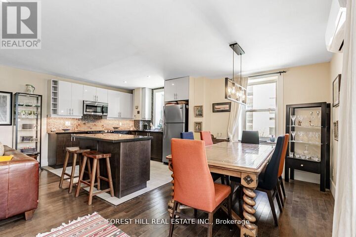 Property Photo: 2603 Bathurst Street 208 ON M6B 2Z6