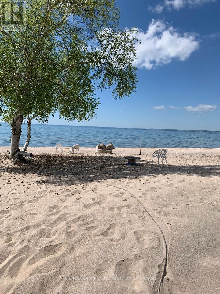 Property Photo:  1107 Tiny Beaches Road South  ON L0L 2T0 