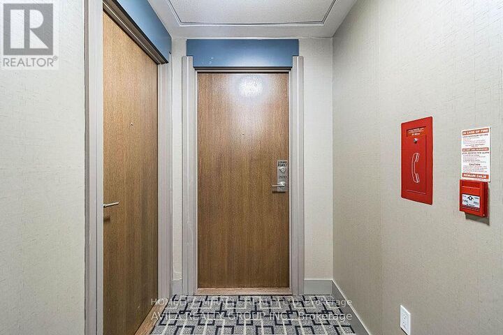 Property Photo:  3975 Grand Park Drive 2610  ON L5B 0K4 