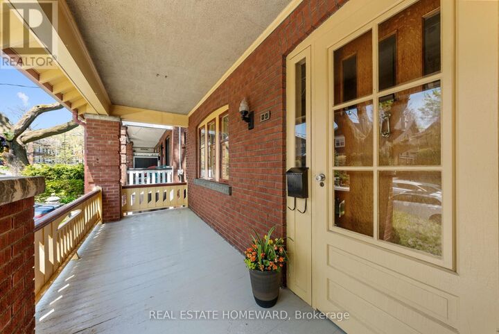 Property Photo:  89 Scarboro Beach Boulevard  ON M4E 2W9 