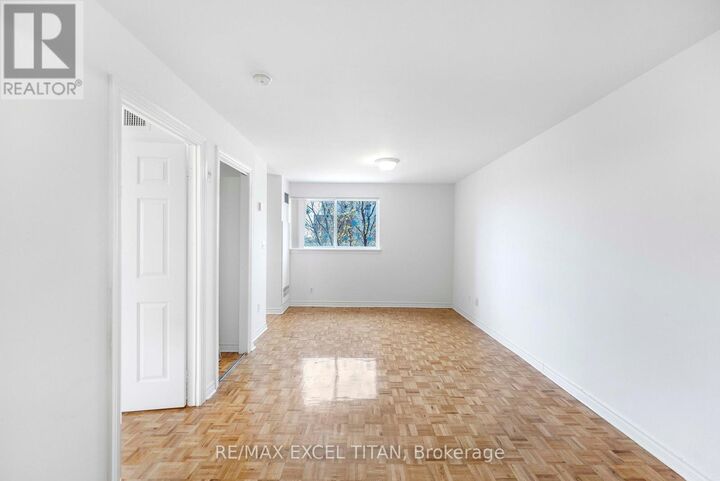 Property Photo:  1407 Dupont Street 409  ON M6H 2B1 