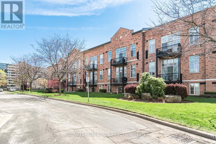 Property Photo:  262 Dundas Street East 311  ON L9B 1A9 