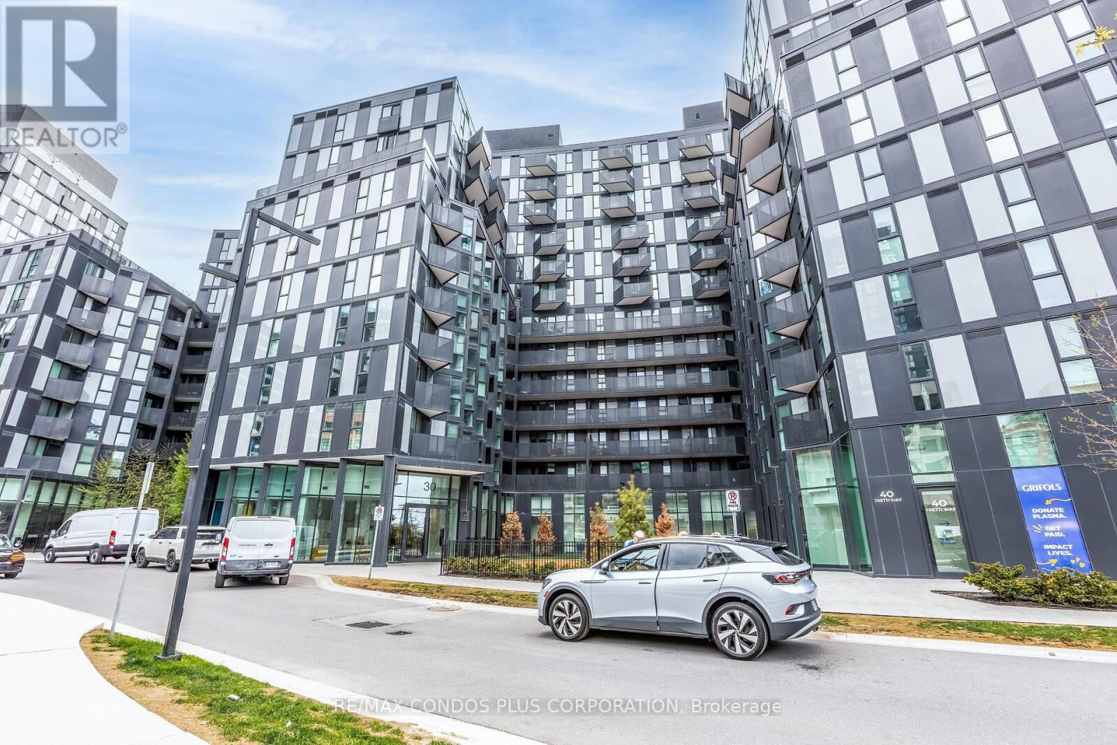 Property Photo:  30 Tretti Way 311  ON M3H 0E3 