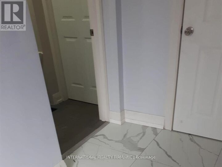 Property Photo: 116 Red River Crescent Lower ON M1B 1Z6