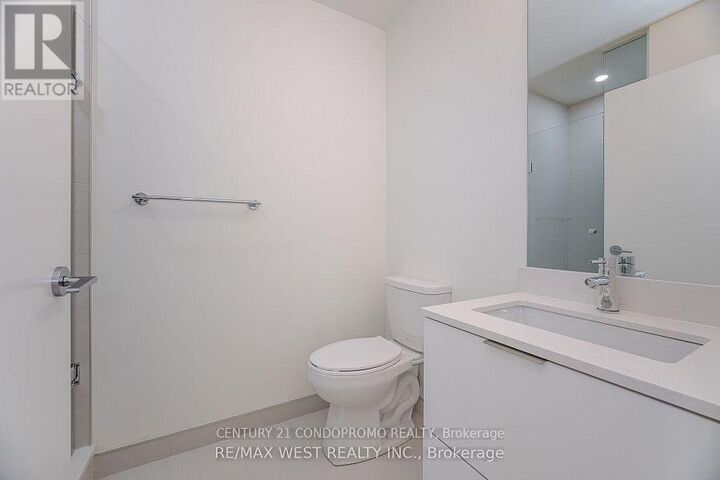 Property Photo: 89 Church Street 3201 ON M5C 0B7