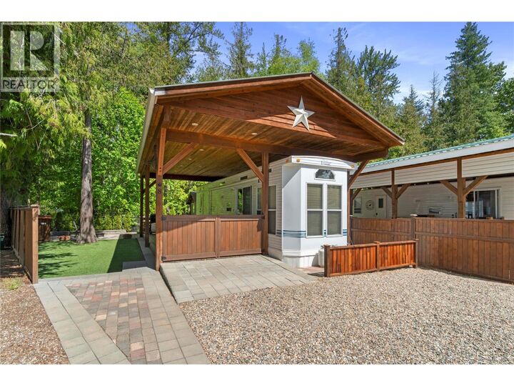 Property Photo: 1131 Pine Grove Road 8 BC V0E 1M5