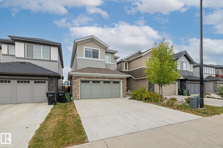 Property Photo:  2024 160 Street SW  AB T6W 4E7 