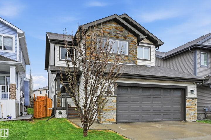Property Photo:  49 Navajo Ln  AB T8L 0K6 
