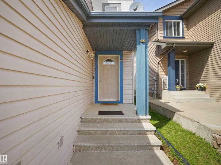 Property Photo:  3428 28 Street NW  AB T6T 2A5 