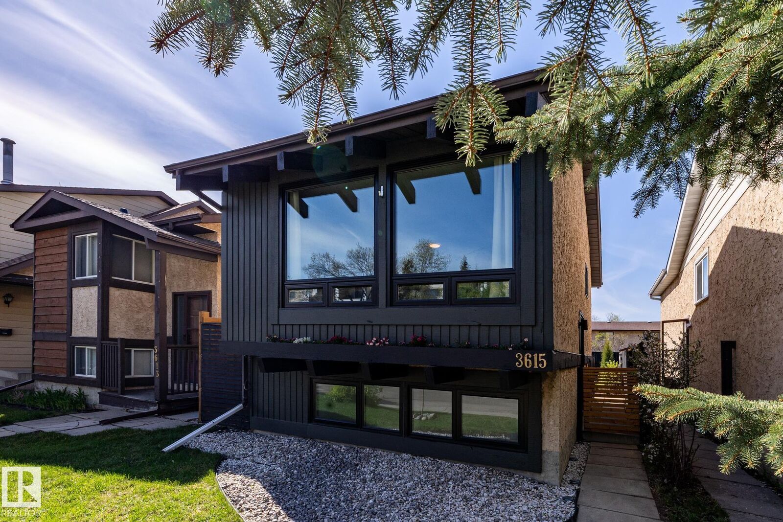 Property Photo:  3615 43 Avenue NW  AB T5L 4J5 