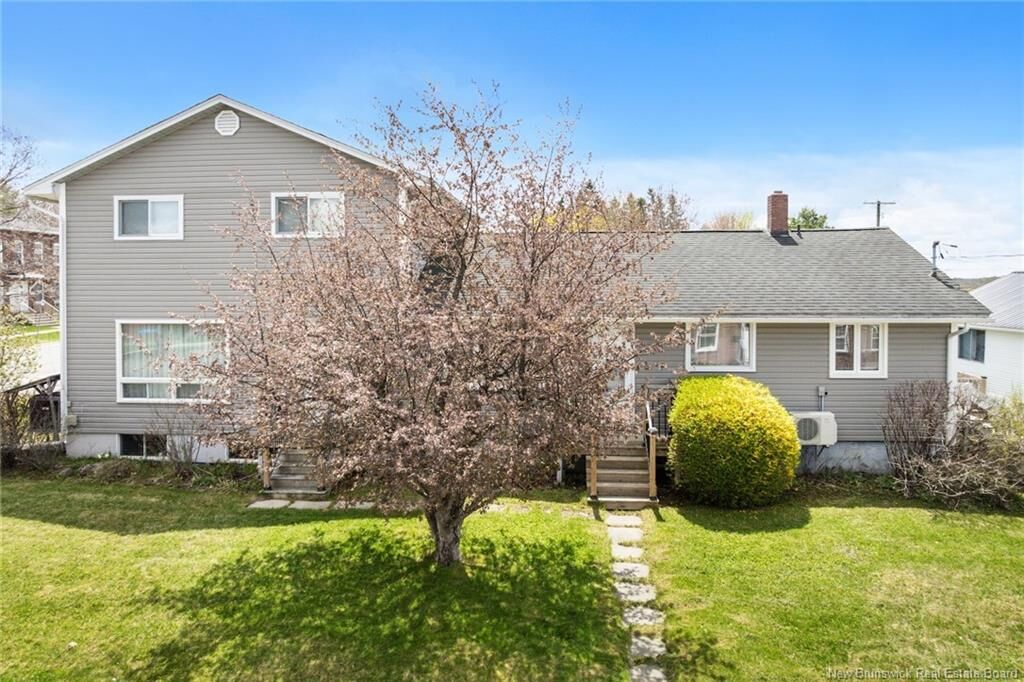 Property Photo:  40 Allen Street  NB E3A 4N3 