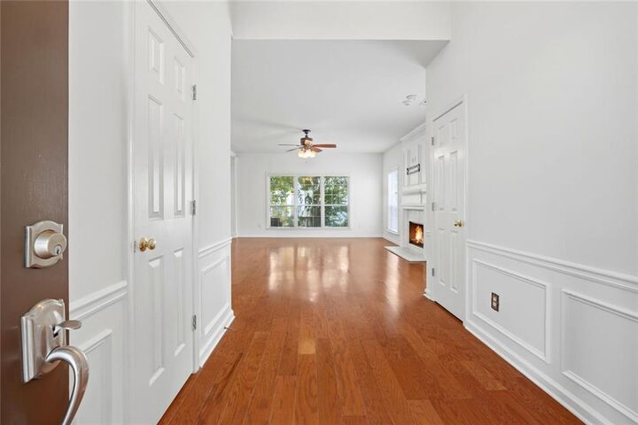 Property Photo:  513 Stepney Court  GA 30067 