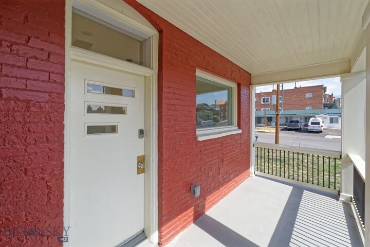 Property Photo: 705 W Park Street MT 59701