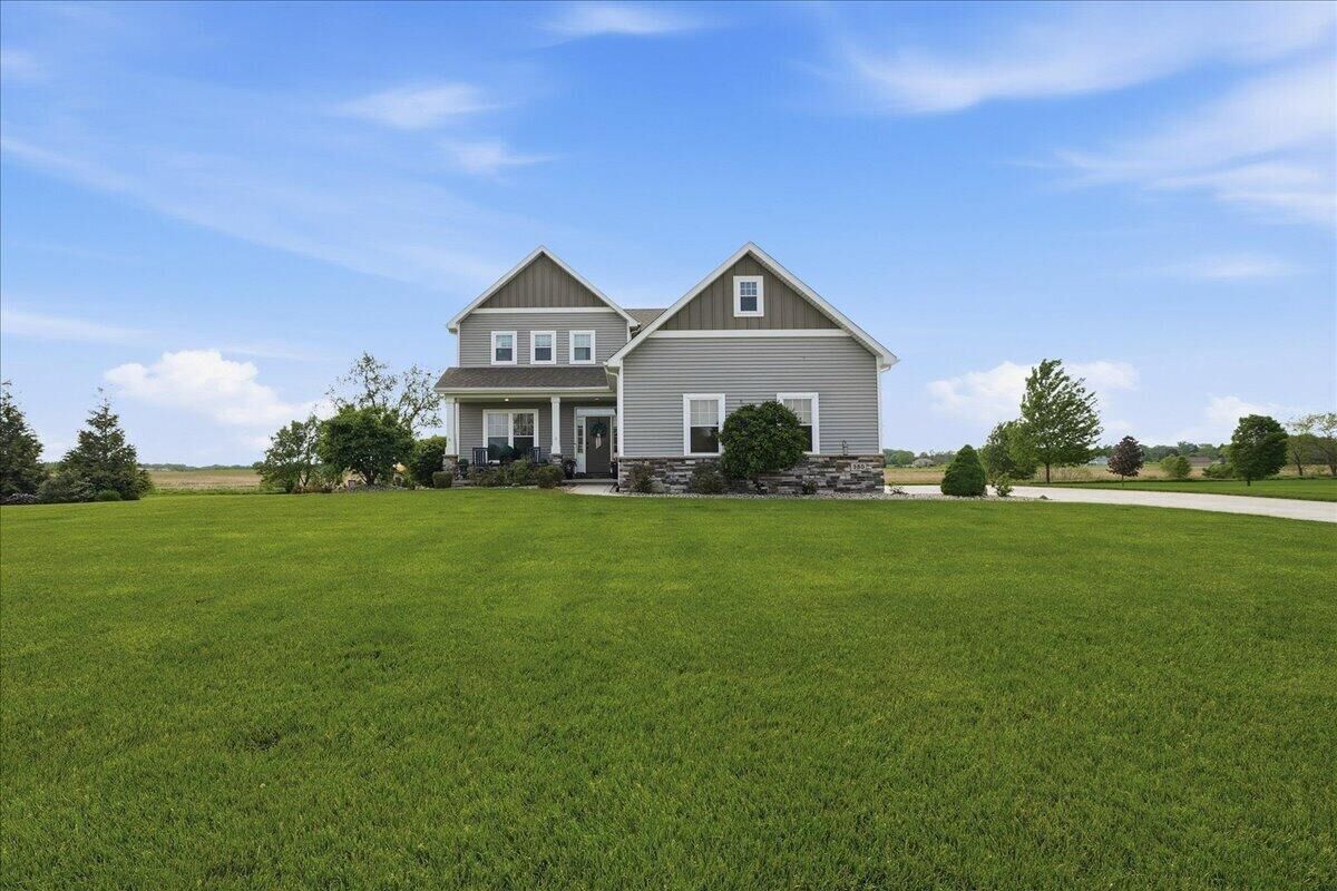 Property Photo:  380 E Augustine Drive  IN 46383 