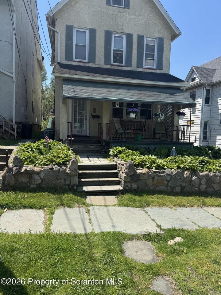 Property Photo:  108 New York Street  PA 18509 
