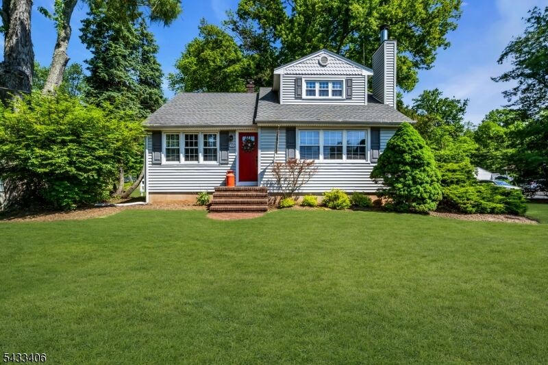 Property Photo:  88 Woodlawn Ave  NJ 08807 