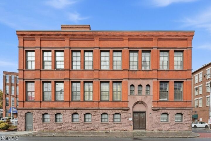 Property Photo: 19 Market St 205 NJ 07501