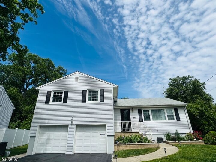 Property Photo:  727 Winchester Ave  NJ 07083 