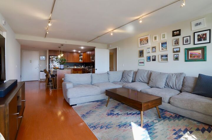 Property Photo: 700 Grove St 10L NJ 07310