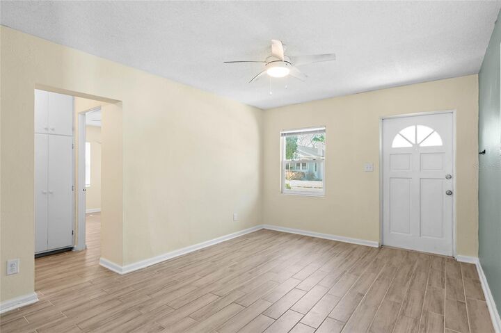 Property Photo:  1629 Dauphin Lane  FL 32803 