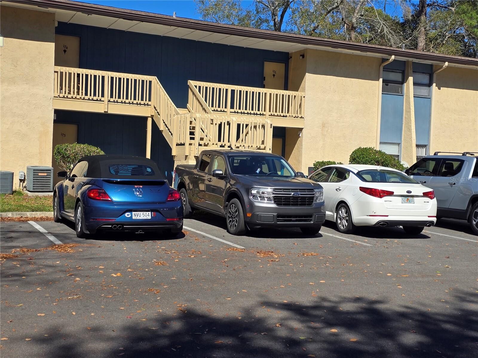 Property Photo:  2811 SW Archer Road V176  FL 32608 