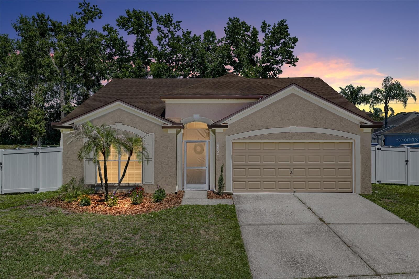 Property Photo:  4552 Steel Dust Lane  FL 33559 