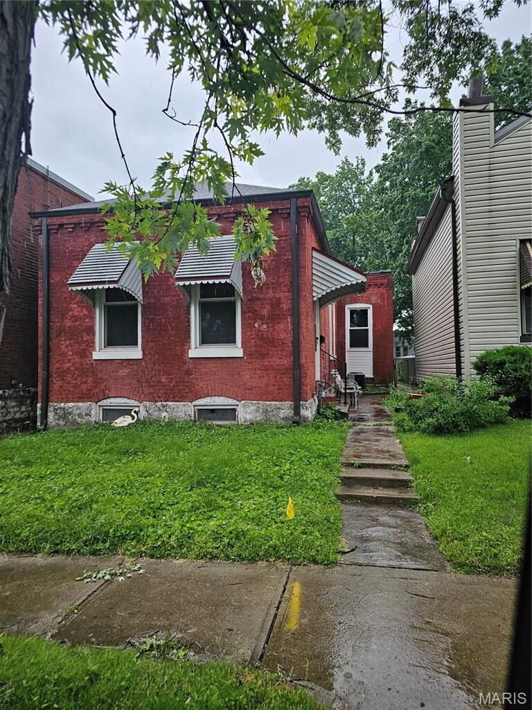 Property Photo:  6104 Idaho Avenue  MO 63111 