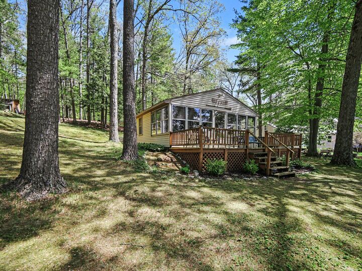 Property Photo:  9031 Acorn Drive  MI 49425 