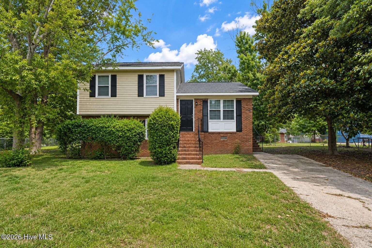 Property Photo:  2803 Shade Tree Drive  NC 28306 