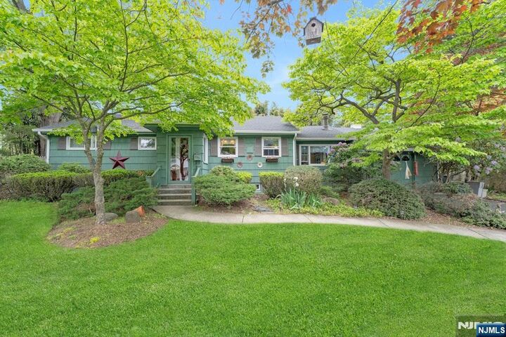 Property Photo:  335 Bradley Avenue  NJ 07647 