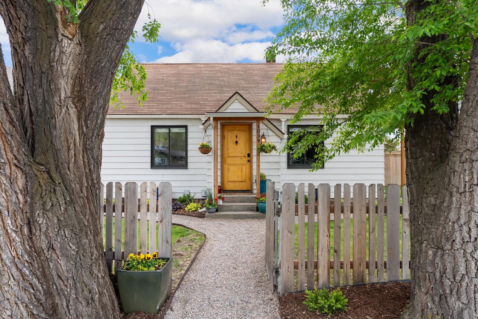 Property Photo:  1039 Palmer Street  MT 59802 