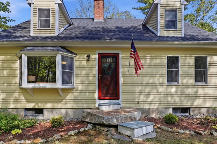 Property Photo:  1 Howard Lane  NH 03070 