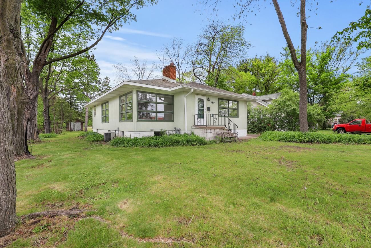 Property Photo: 4871 Bald Eagle Avenue MN 55110