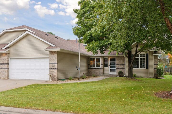 Property Photo:  10025 Northwood Lane N  MN 55443 